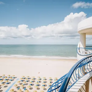 hotellátogatás